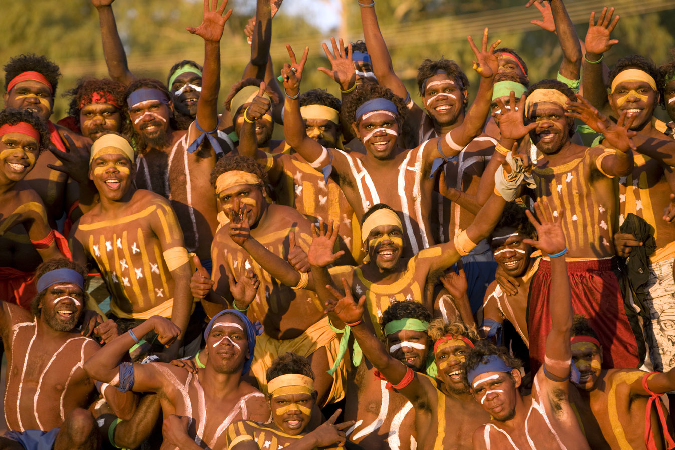 Этнический состав австралии и океании. Австралийцы коренные жители Австралии. Коренные жители Австралии Папуасы. Коренные аборигены Австралии. Аборигенные племена Австралии.